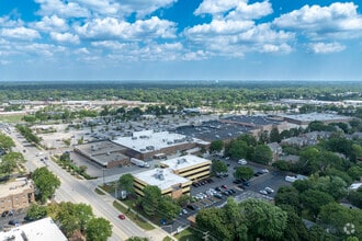 1655 N Arlington Heights Rd, Arlington Heights, IL - VUE AÉRIENNE  vue de carte - Image1