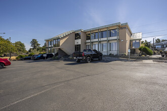 7511 W Arrowhead Ave, Kennewick, WA à louer Photo de l’immeuble– Image 1 sur 27