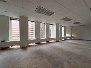 1 N Charles St, Baltimore, MD à vendre Photo intérieure– Image 1 sur 8