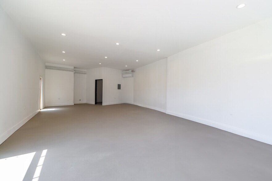4514-4518 Hollywood Blvd, Los Angeles, CA à louer - Photo de l’immeuble – Image 2 sur 31