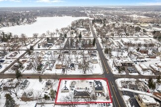 Plus de détails pour 2633 Division St N, North Saint Paul, MN - Logement à vendre