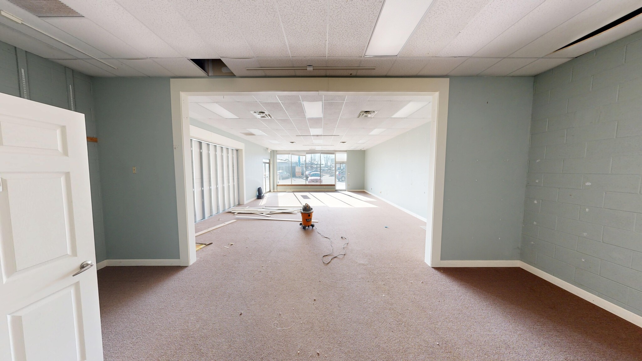 5800-6022 W Jefferson Blvd, Fort Wayne, IN à louer Photo intérieure– Image 1 sur 5