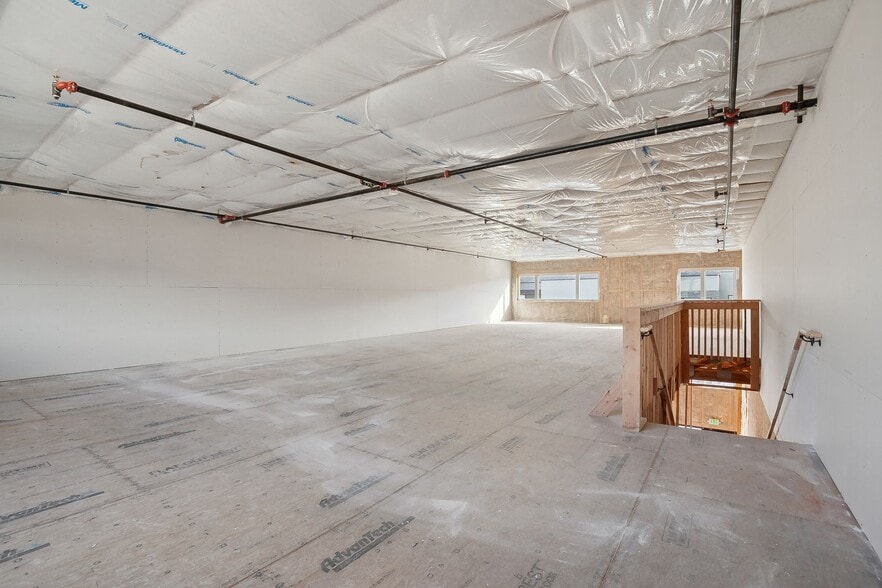 4518 North Forestdale Drive Building 54, Park City, UT à vendre - Photo intérieure – Image 2 sur 17