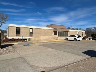 Plus de détails pour 411 W 5th St, McCook, NE - Bureau/Médical à louer