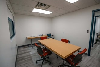 3363 Davis Rd, Thorold, ON à louer Photo intérieure– Image 2 sur 5