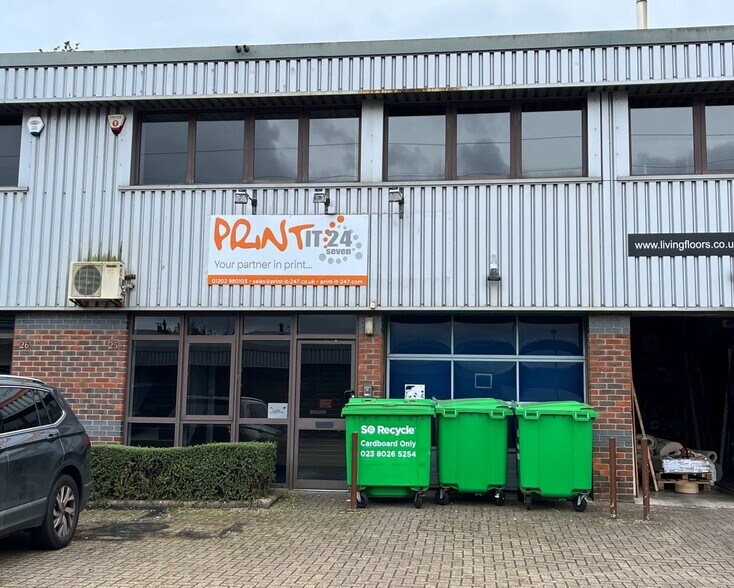 Cabot Ln, Poole à louer - Photo de l’immeuble – Image 3 sur 3