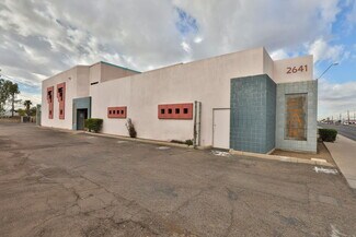 Plus de détails pour 2641 McDowell, Phoenix, AZ - Industriel/Logistique à louer