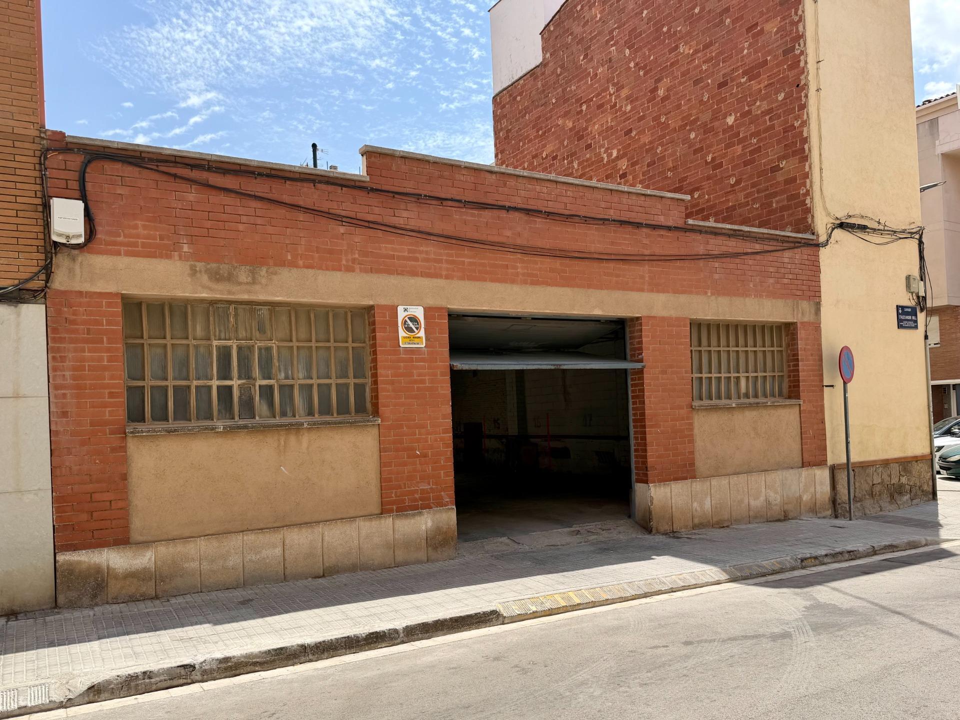 Terrain dans Terrassa, Barcelona à vendre Photo de l’immeuble– Image 1 sur 8