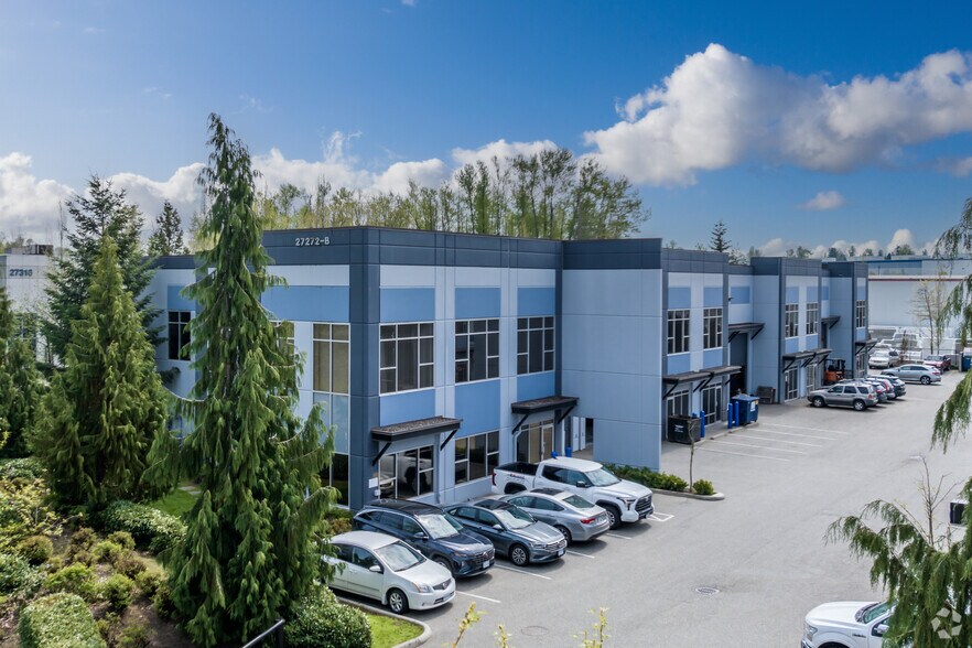 27272 Gloucester Way, Langley Twp, BC à vendre - Photo de l’immeuble – Image 3 sur 5