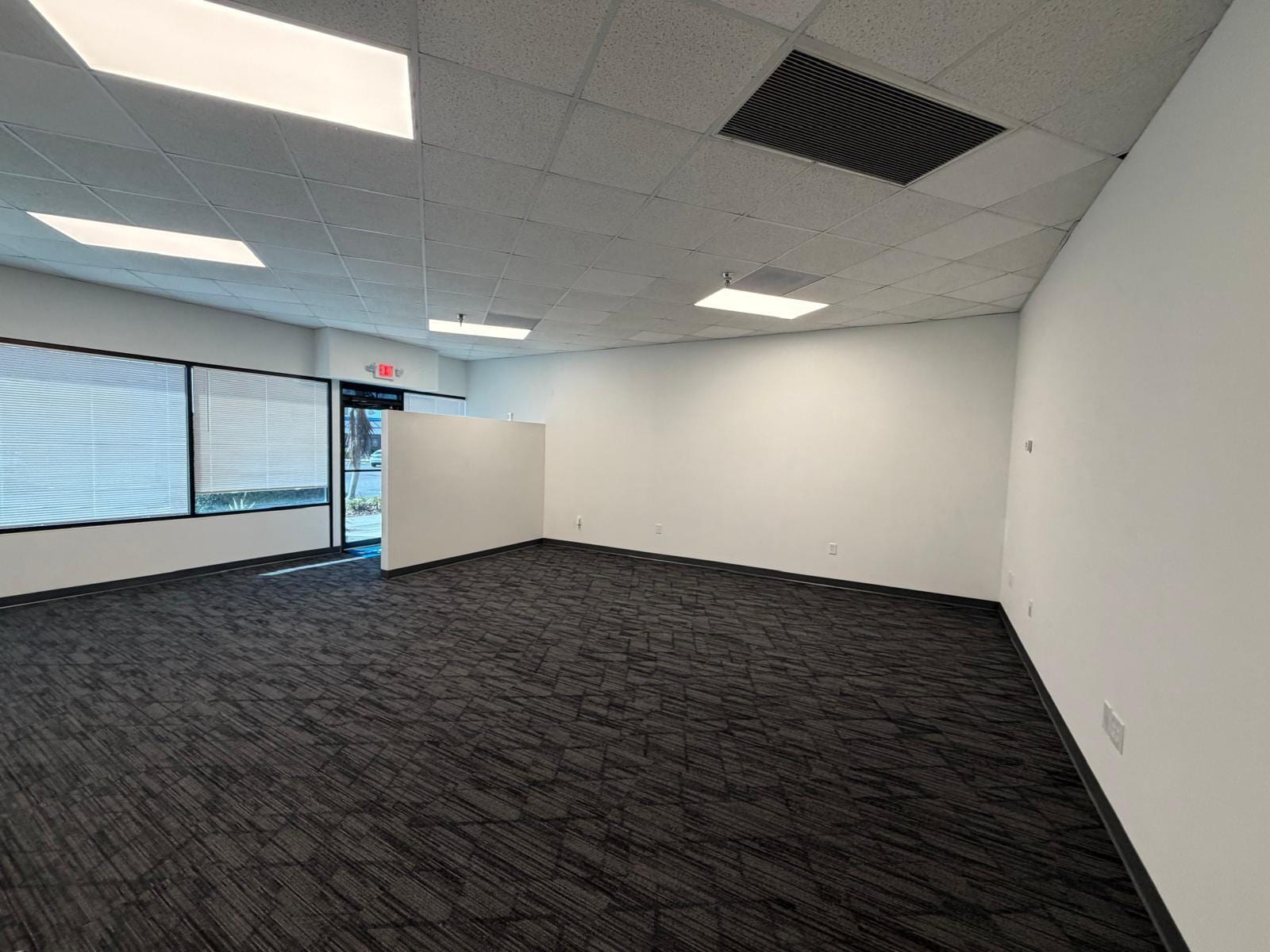 11701 S Belcher Rd, Largo, FL à louer Photo intérieure– Image 1 sur 7