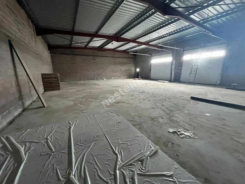 Local d’activités dans Valmont à louer - Photo intérieure – Image 3 sur 4