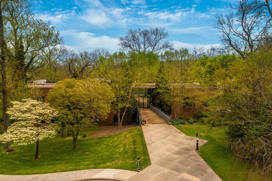 4539 Metropolitan Ct, Frederick, MD à louer - Photo de l’immeuble – Image 3 sur 21