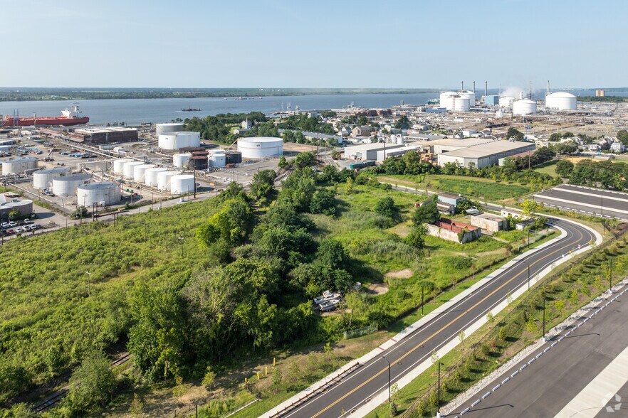 650 Penn St, Marcus Hook, PA à vendre - Aérien – Image 3 sur 8