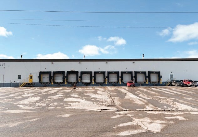 381 S Edgeware Rd, St Thomas, ON à louer - Photo de l’immeuble – Image 2 sur 5