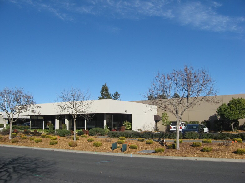 1234 Apollo Way, Santa Rosa, CA à vendre - Photo de l’immeuble – Image 3 sur 31