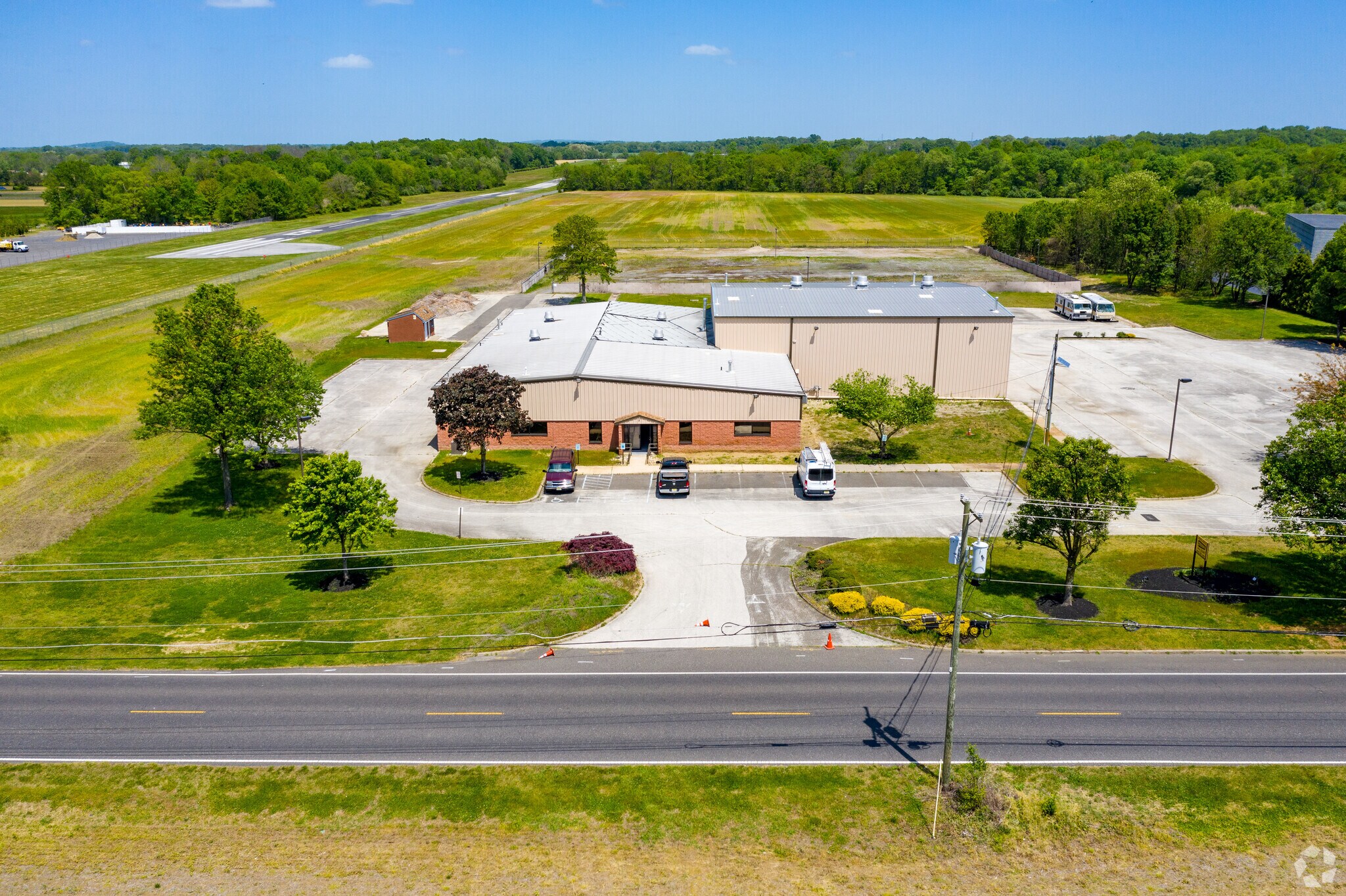 98 Ark Rd, Lumberton, NJ à louer Photo principale– Image 1 sur 5