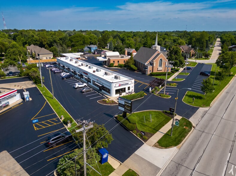 1035 S York Rd, Elmhurst, IL à vendre - Photo de l’immeuble – Image 2 sur 4