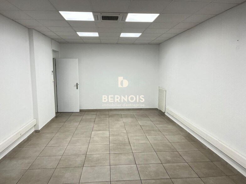 Bureau dans Toulon à vendre - Photo intérieure – Image 3 sur 7