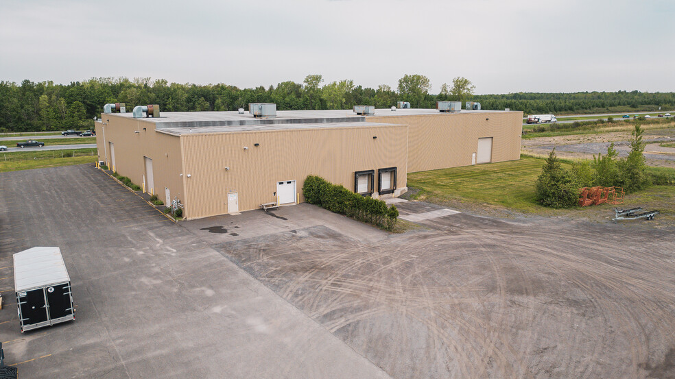 140 Rue Sylvestre, Saint-germain-de-grantham, QC à louer - Photo de l’immeuble – Image 2 sur 10