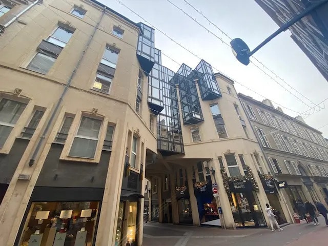 Plus de détails pour Bureau à louer