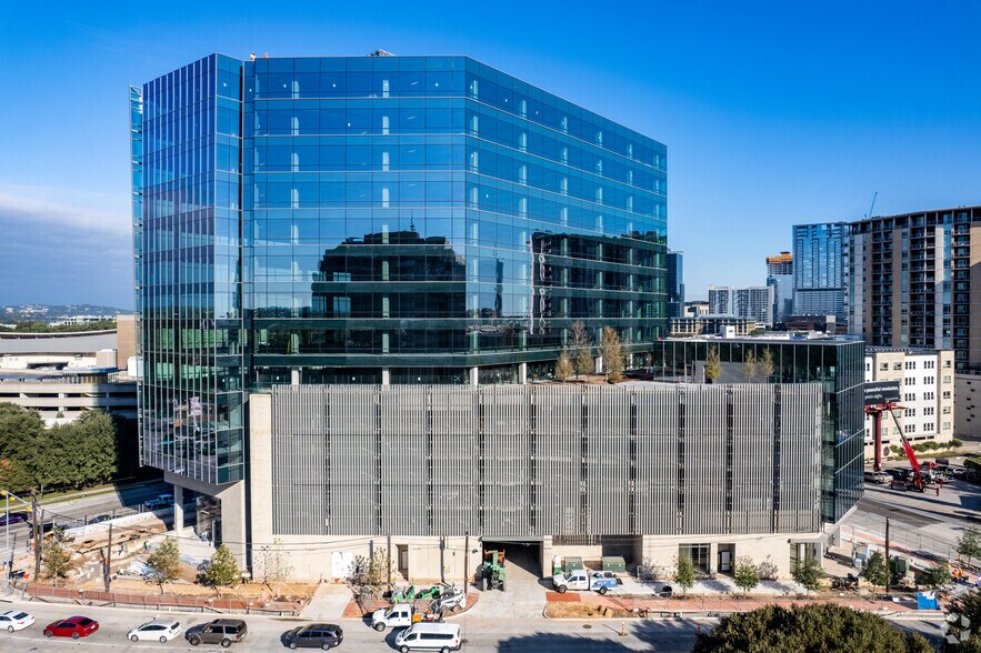 401 S 1st St, Austin, TX à louer - Photo de l’immeuble – Image 3 sur 47