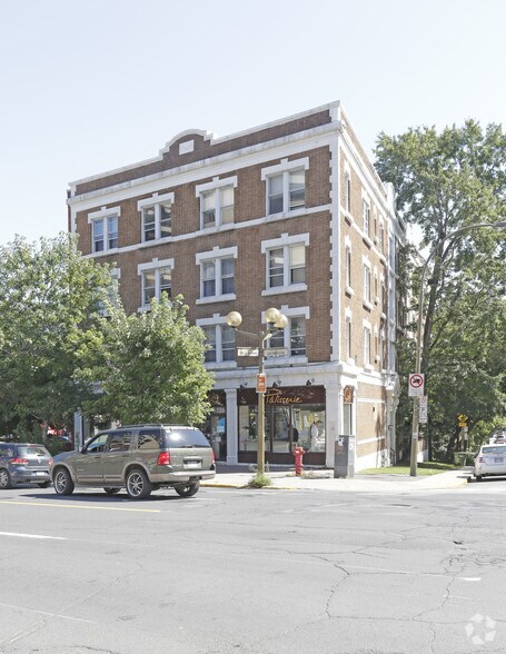 5336-5340 Sherbrooke Rue E, Montréal, QC à vendre - Photo principale – Image 1 sur 2
