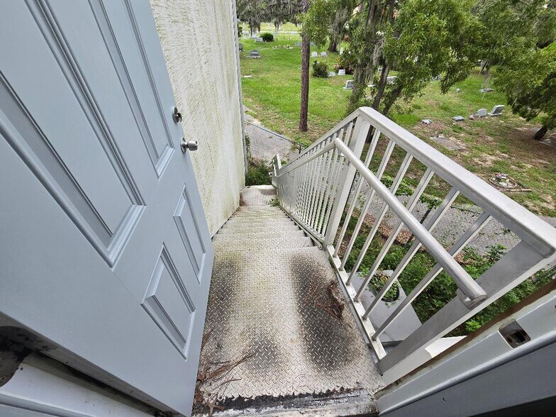 3715 US Highway 19, New Port Richey, FL à vendre - Photo de l’immeuble – Image 3 sur 20