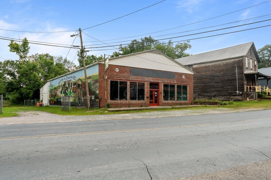 403 Carthage St, Cameron, NC à vendre - Photo de l’immeuble – Image 2 sur 24