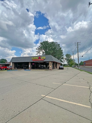 Plus de détails pour 33140-33150 S Gratiot Ave, Clinton Township, MI - Local commercial à vendre