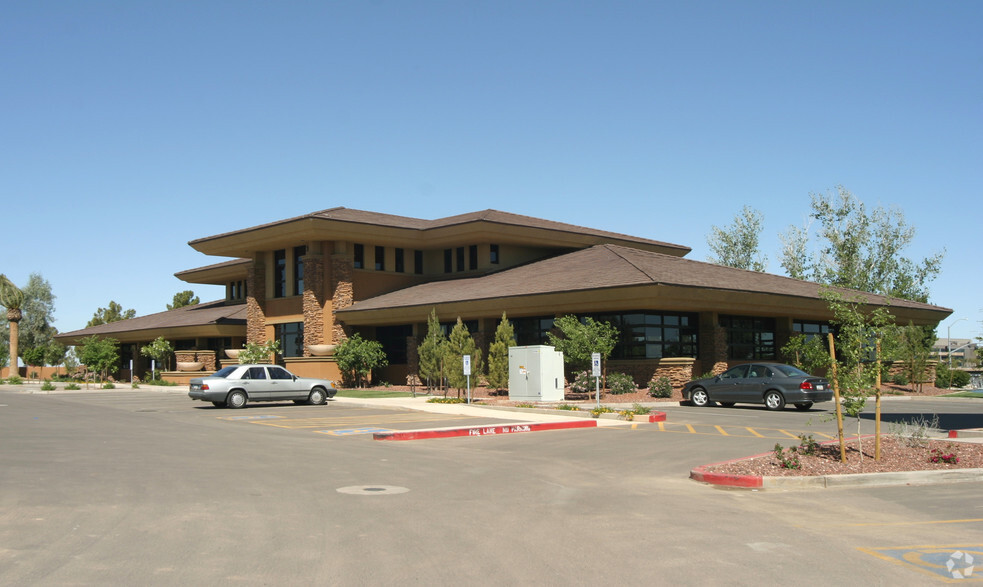 3155-3165 S Price Rd, Chandler, AZ à vendre - Photo de l’immeuble – Image 3 sur 7
