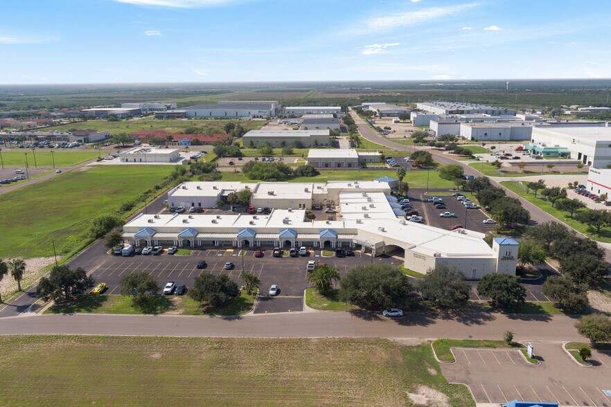 909 Business Park Dr, Mission, TX à louer - Photo de l’immeuble – Image 2 sur 8