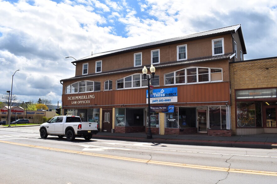 102-106 W Main St, Endicott, NY à vendre - Photo de l’immeuble – Image 2 sur 20