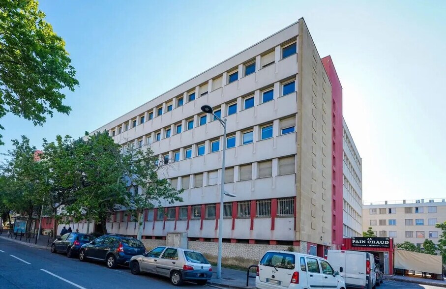 Bureau dans Aix-en-Provence à louer - Photo de l’immeuble – Image 1 sur 6