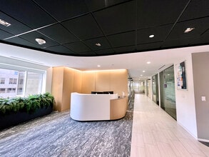 2445 M St NW, Washington, DC à louer Photo intérieure– Image 2 sur 7