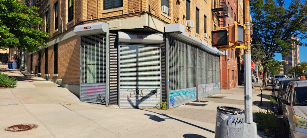 895 Fairmount Pl, Bronx, NY à louer - Photo de l’immeuble – Image 2 sur 6