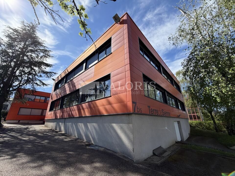 7 Rue Des Aulnes, Champagne-au-Mont-d'Or à louer Photo de l’immeuble– Image 1 sur 13