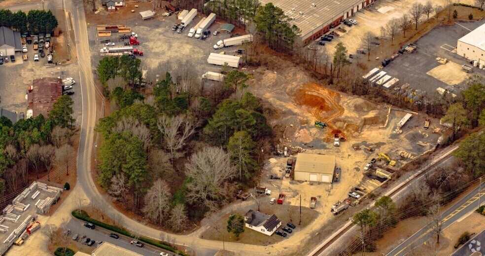 4255 Cantrell Rd NW, Acworth, GA à louer - Photo de l’immeuble – Image 1 sur 2