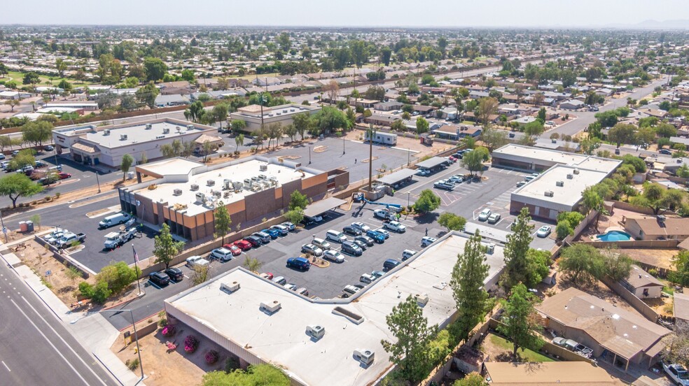 7525 E Broadway Rd, Mesa, AZ à louer - Photo de l’immeuble – Image 3 sur 22