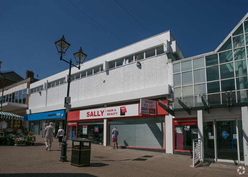 Hagley Mall, Halesowen à louer - Photo de l’immeuble – Image 2 sur 47