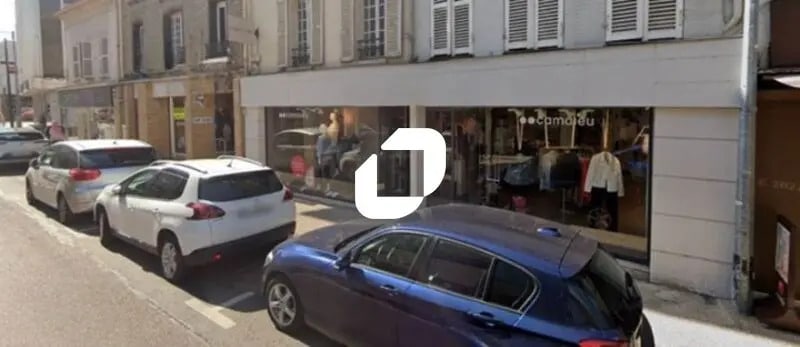 Local commercial dans Poissy à louer - Photo de l’immeuble – Image 2 sur 6