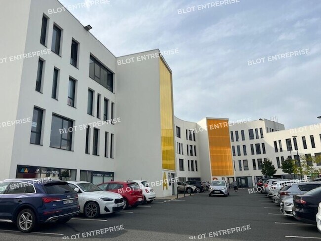 Plus de détails pour Bureau à vendre