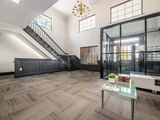 Plus de détails pour 1015 E Broad St, Columbus, OH - Bureau à vendre