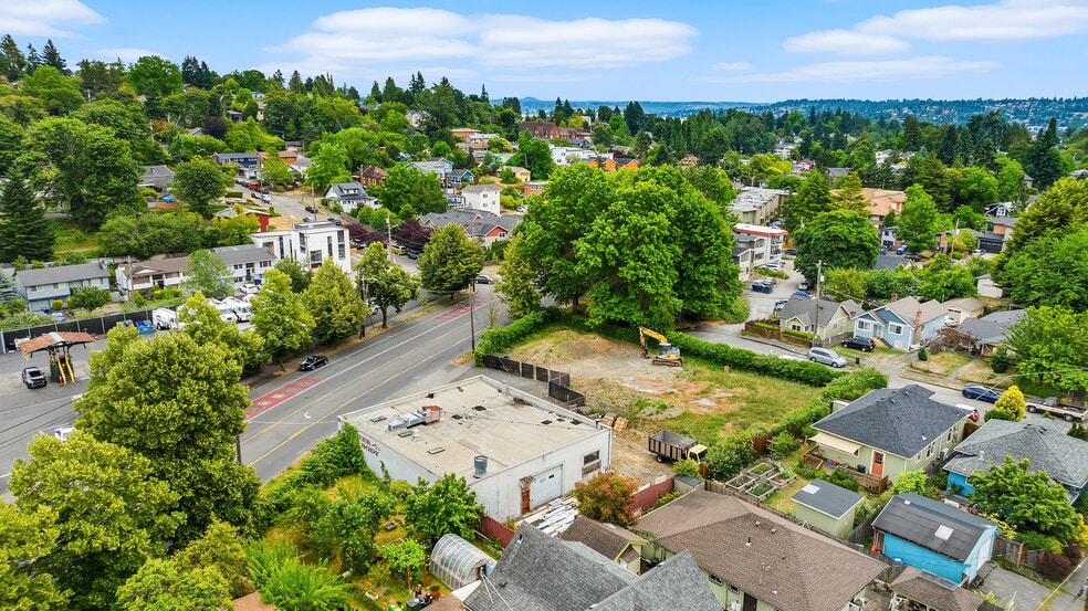 6355 Rainier Ave S, Seattle, WA à vendre - Photo de l’immeuble – Image 3 sur 4
