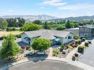 Plus de détails pour 481 Applegate Way, Ashland, OR - Local commercial à vendre