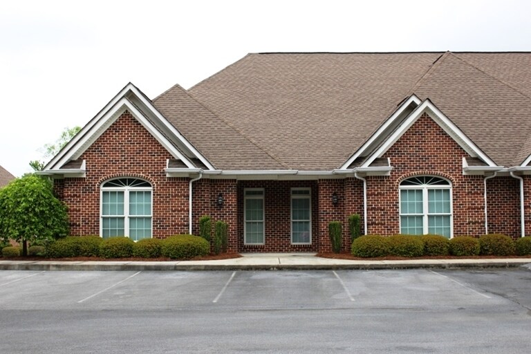 111 Laurel Creek Rd Se, Calhoun, GA à louer - Photo de l’immeuble – Image 2 sur 39