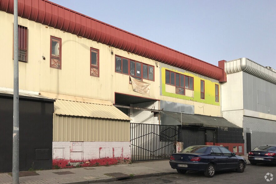 Industriel/Logistique dans Alcorcón, Madrid à louer - Photo principale – Image 1 sur 2
