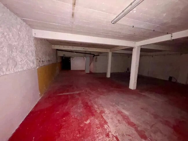 Plus de détails pour Local commercial à louer