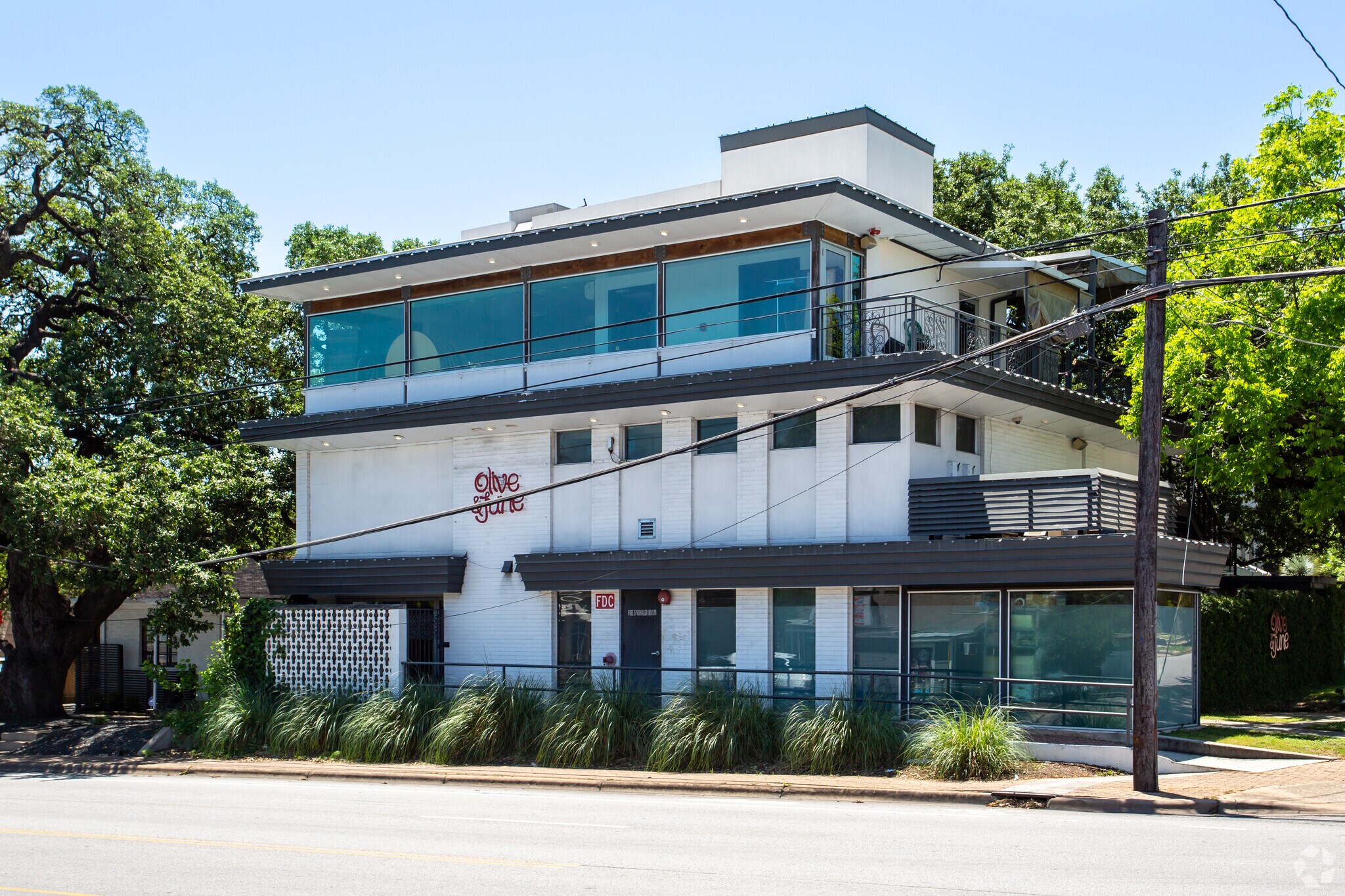 3411 Glenview Ave, Austin, TX à louer Photo principale– Image 1 sur 4