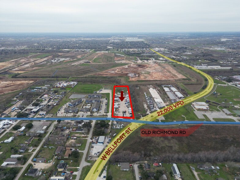 15910 Old Richmond Rd, Sugar Land, TX à vendre - Photo de l’immeuble – Image 1 sur 8