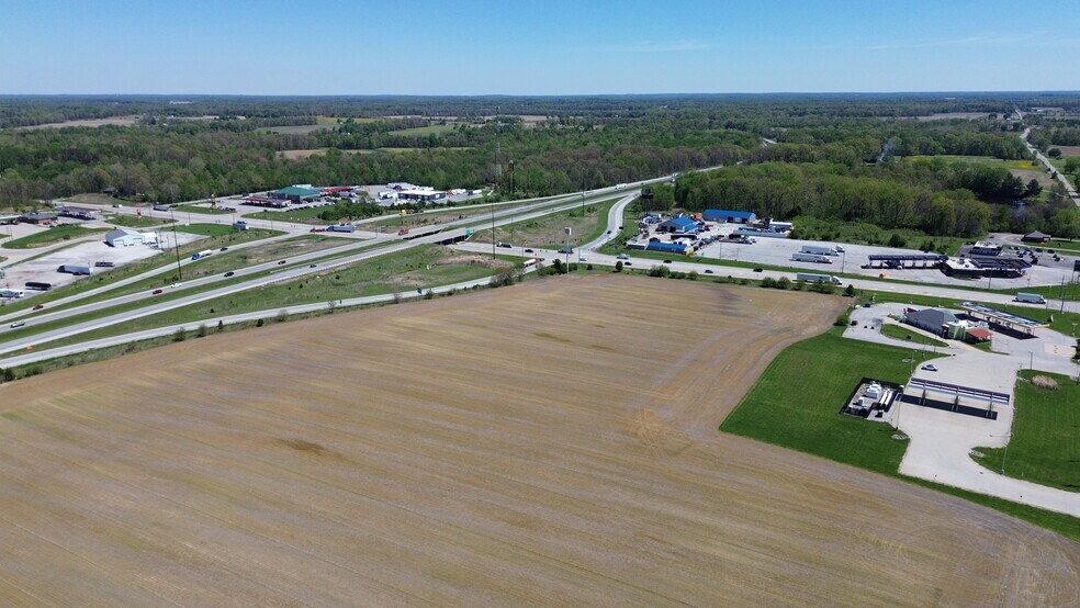 1066 W State Rd 42, Brazil, IN à vendre - Photo de l’immeuble – Image 3 sur 4